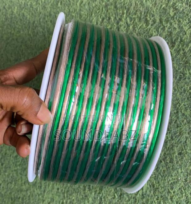 Ttitanic 2in1 Speaker Cable · Photo 3