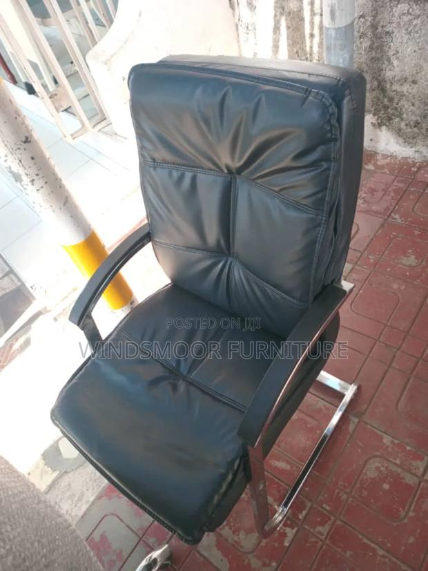 Wellgrounded Office Chair