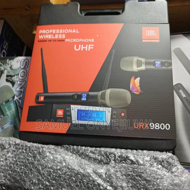 JBL Urx9800 Wireless Microphone · Photo 2