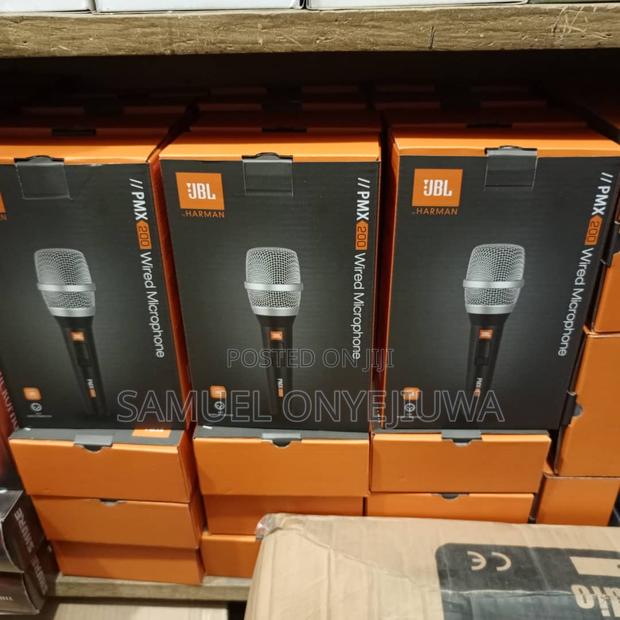 JBL Wired Microphone PMX-200 · Photo 2