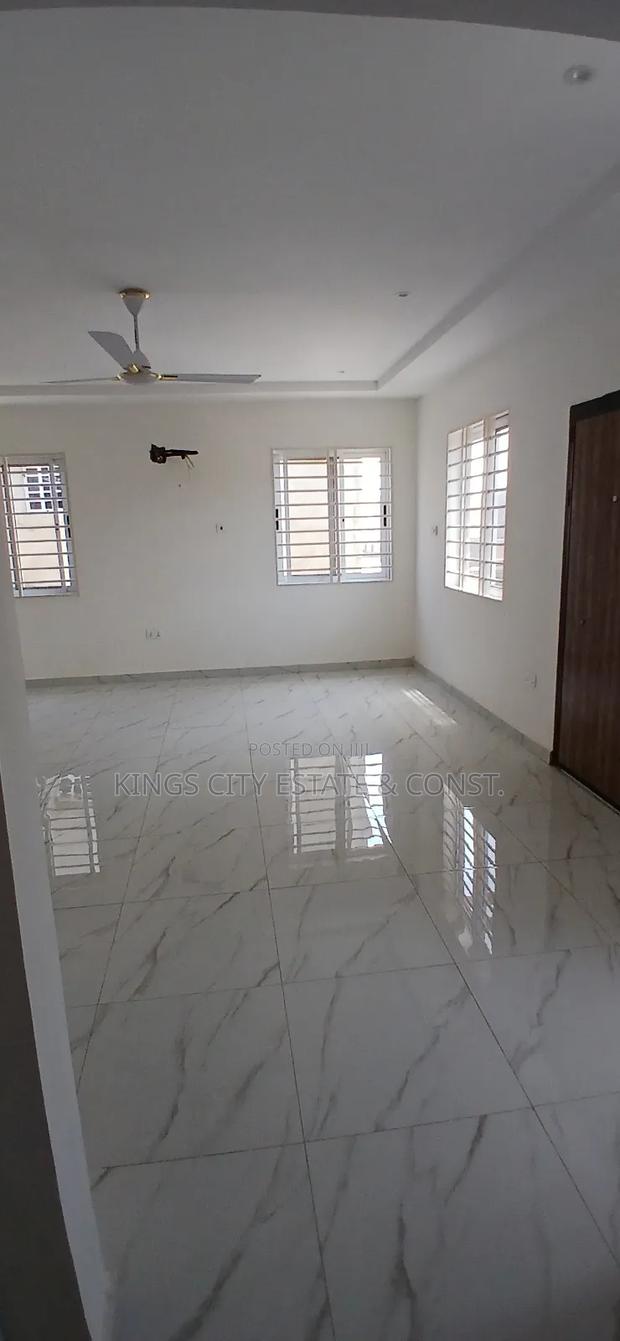 4bdrm House in Achimota-Mall for rent photo 3