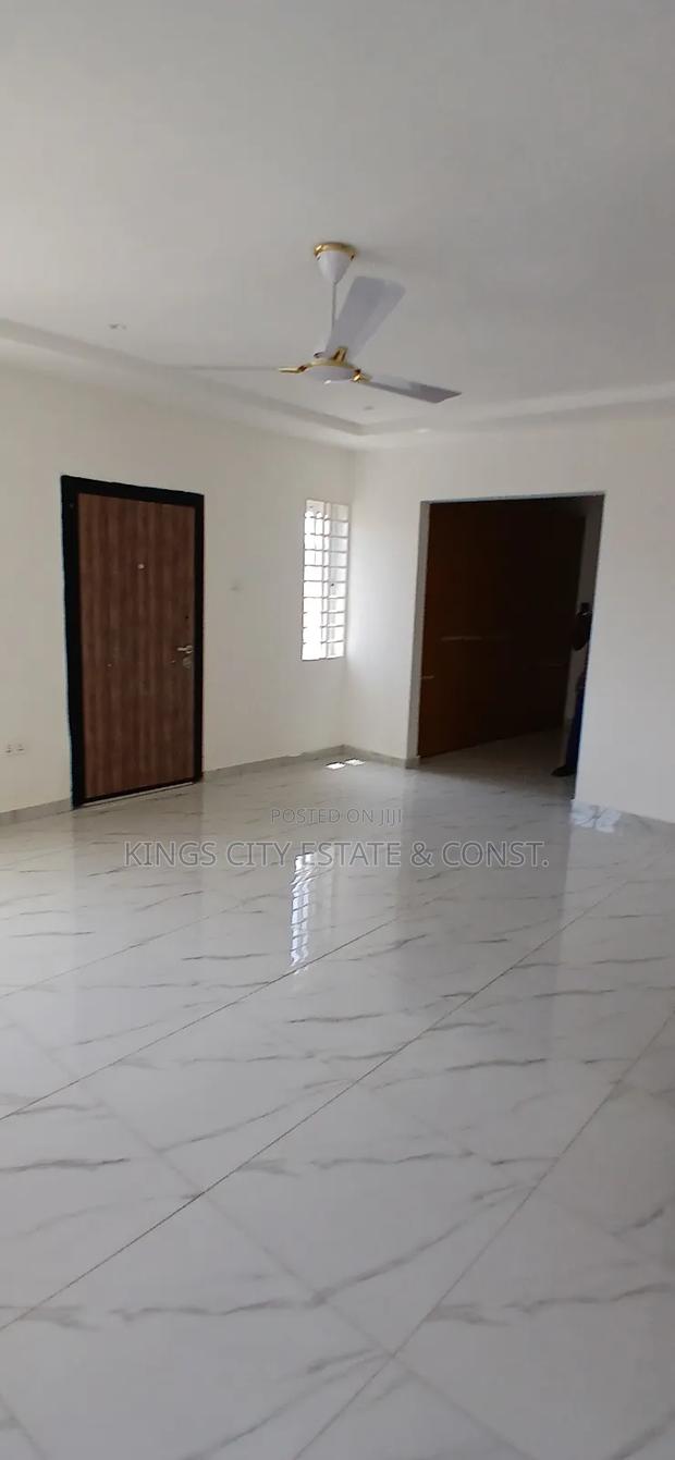 4bdrm House in Achimota-Mall for rent photo 2