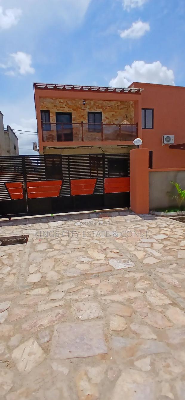 3bdrm House in Mile7-Best-Point, Achimota for rent