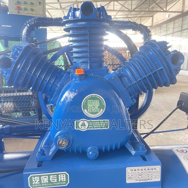 Qcx5-25 Auto Electric 3 Cylinders Compressor 230l photo 2