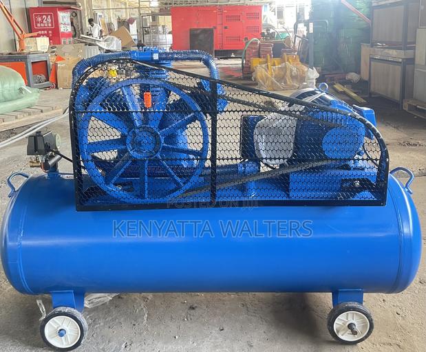 Qcx5-25 Auto Electric 3 Cylinders Compressor 230l photo 4