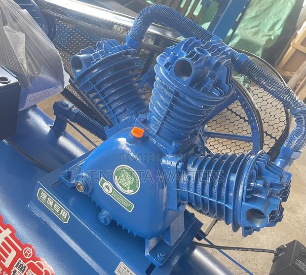 Qcx5-25 Auto Electric 3 Cylinders Compressor 230l photo 7