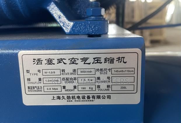 Qcx5-25 Auto Electric 3 Cylinders Compressor 230l photo 3