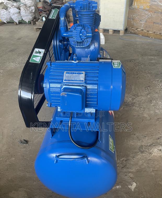 Qcx5-25 Auto Electric 3 Cylinders Compressor 230l photo 5