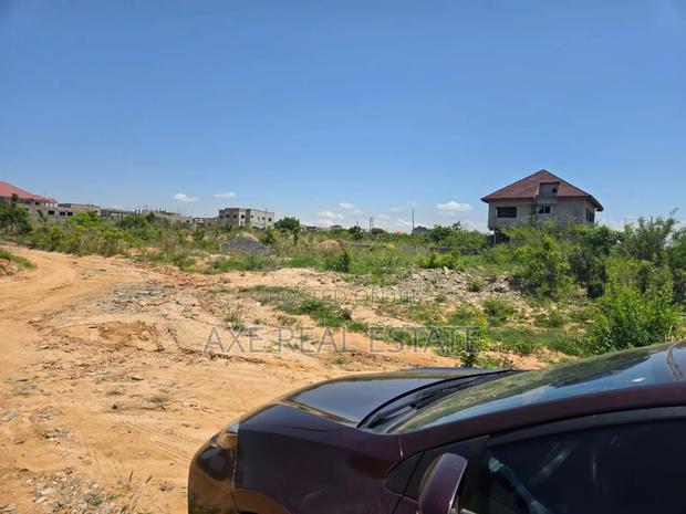 Titled Lands! Prampram Beach Lane · Photo 4