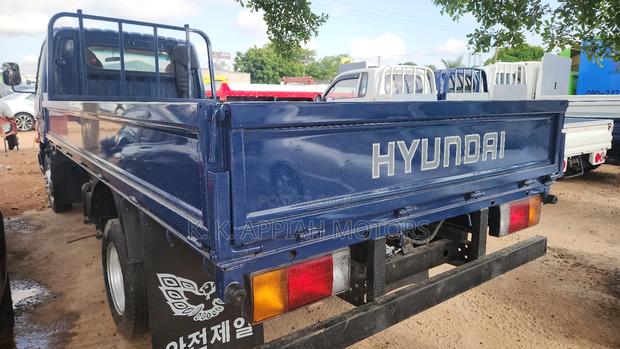 Hyundia Mighty 2 Truck photo 6