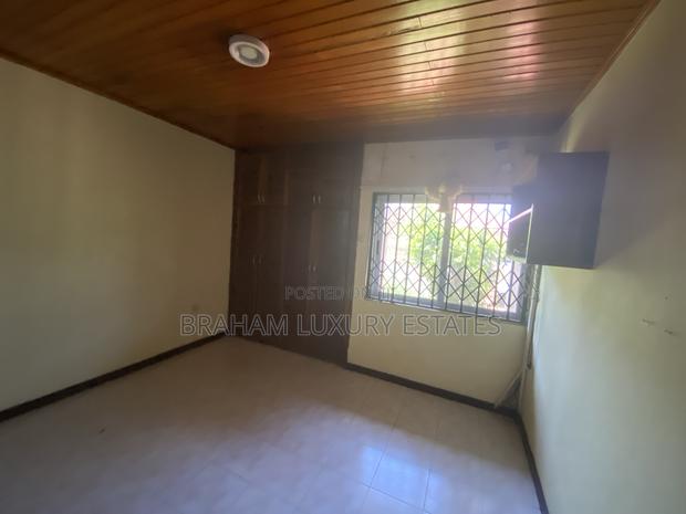 3bdrm House in Braham Luxury, Spintex for rent · Photo 3