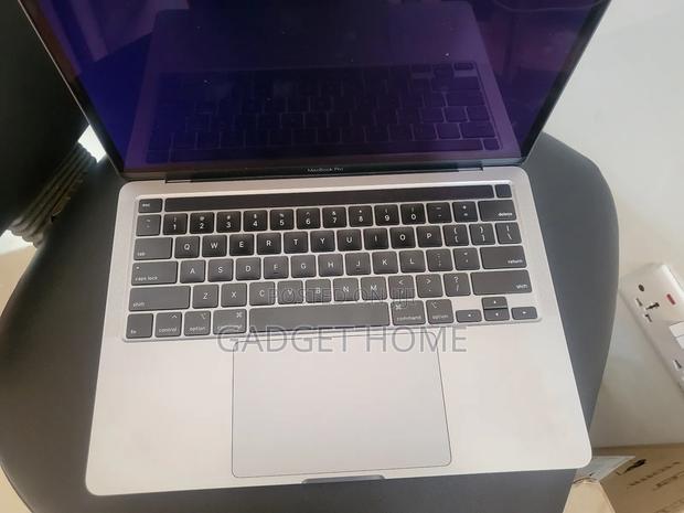 Laptop Apple MacBook Pro 2020 8GB Intel Core I5 SSD 256GB photo 2