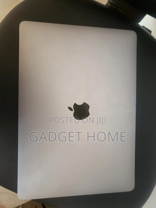 Laptop Apple MacBook Pro 2020 8GB Intel Core I5 SSD 256GB photo 6