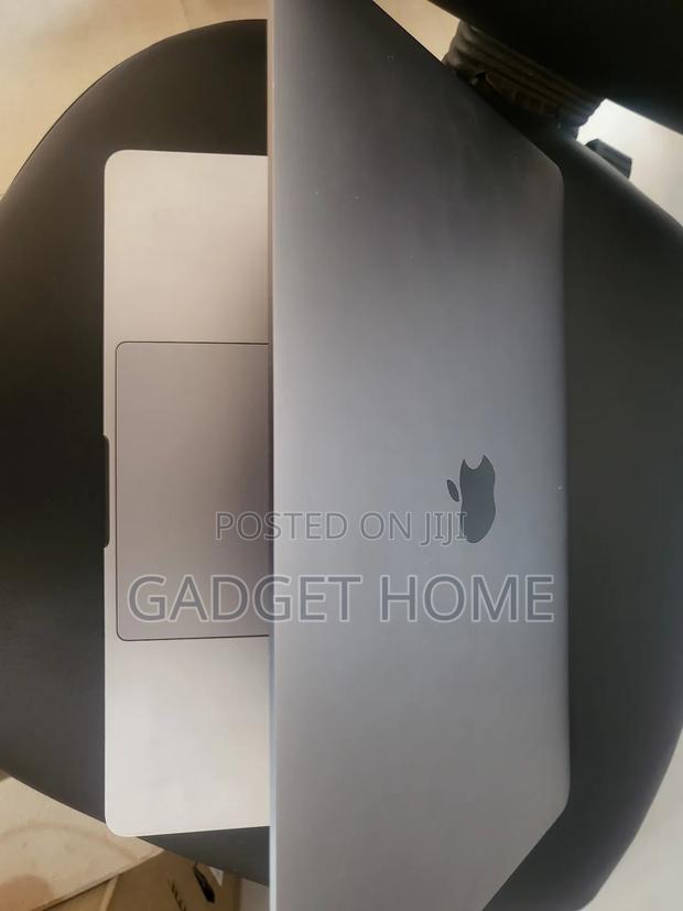 Laptop Apple MacBook Pro 2020 8GB Intel Core I5 SSD 256GB photo 7