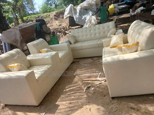 Quality Sofa (Payment After Delivery) Free Delivery · Photo 2