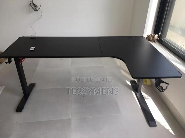 L Shaped Table With RGB