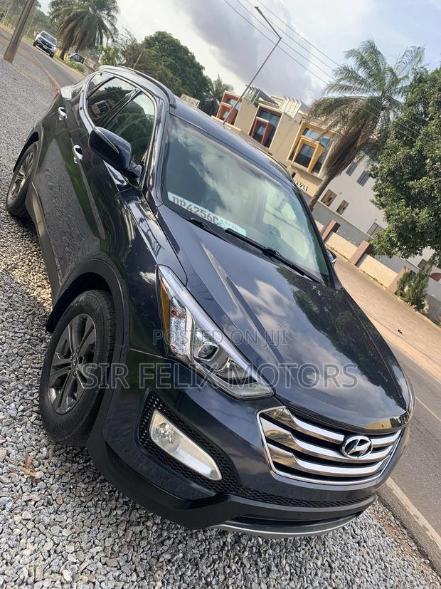 Hyundai Santa Fe Limited AWD 2016 Black · Photo 2
