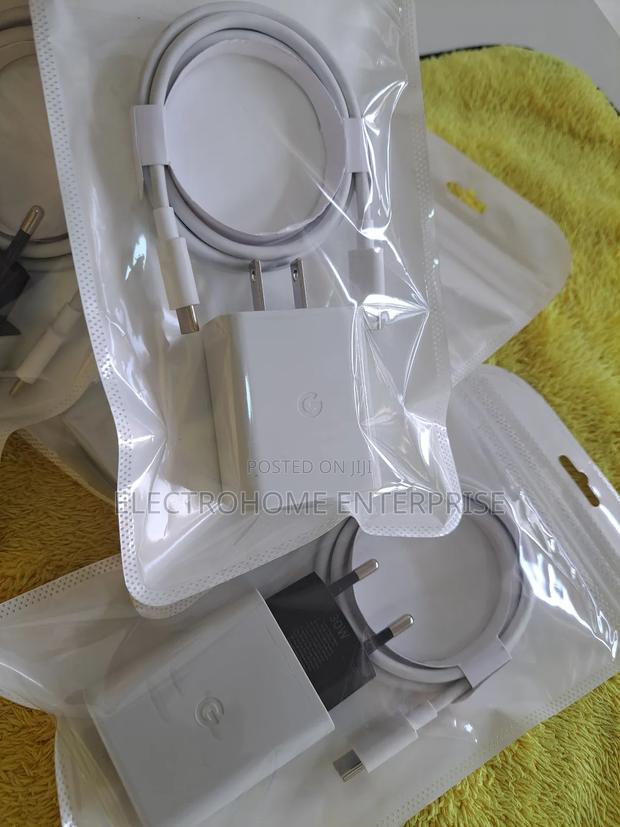 Original Google Adaptor and Cable photo 2