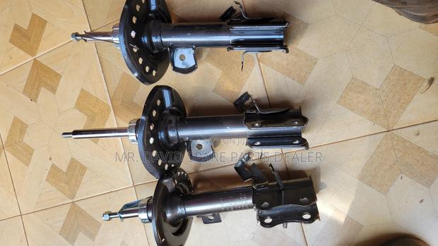 Nissan Sentra Front Shocks Pair
