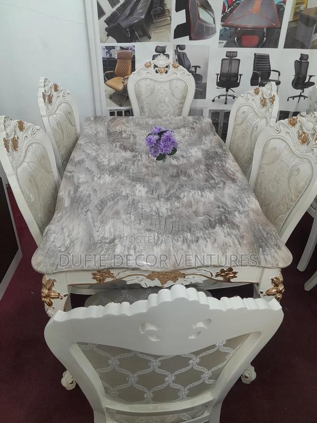 Marble Dining Set · Photo 2