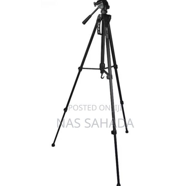3540 Tripod Stand · Photo 3