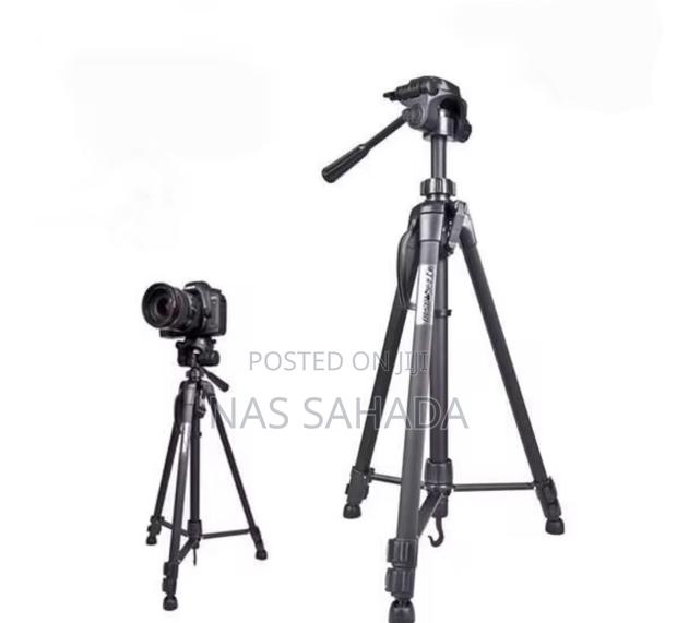 3540 Tripod Stand · Photo 4