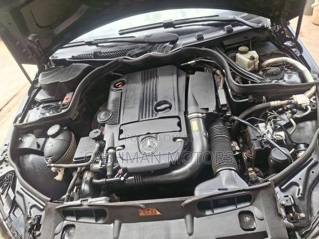 Mercedes-Benz C250 2014 Black
