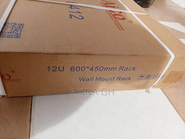 12u Network Wall Mount Rack Cabinet 600x450 · Photo 4