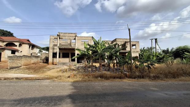 Roadside Property For Sale In Kumasi photo 7