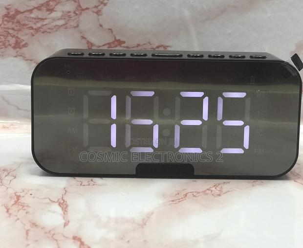 Wireless Speaker With Digital Alarm Clock photo 6