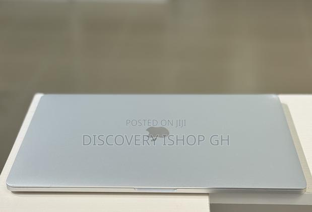 Laptop Apple MacBook Pro 2016 16GB Intel Core I7 SSD 256GB photo 3
