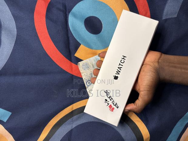 Apple Watch Series Se 2nd Gen 40mm GPS Cellular