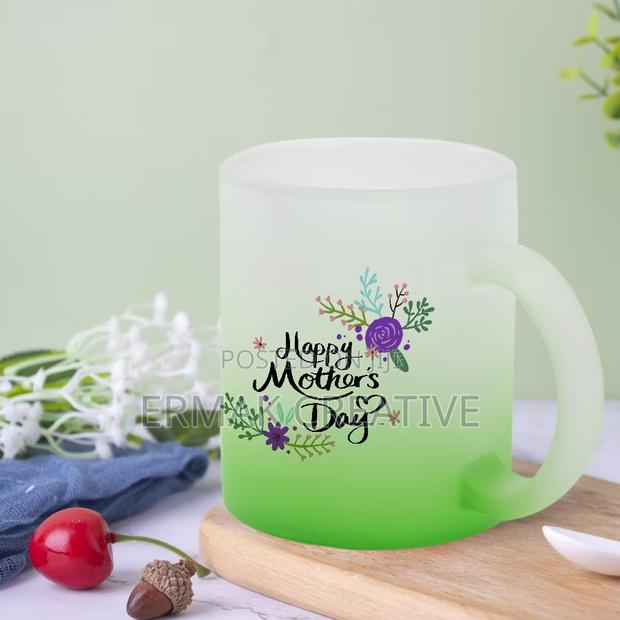 Frosted Gradient Mug · Photo 4