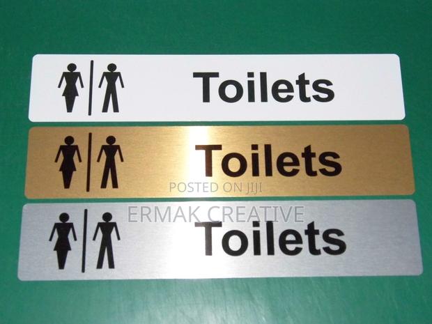 Door Label · Photo 4