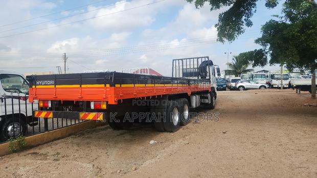 Hyundia Gold 14 Ton photo 5