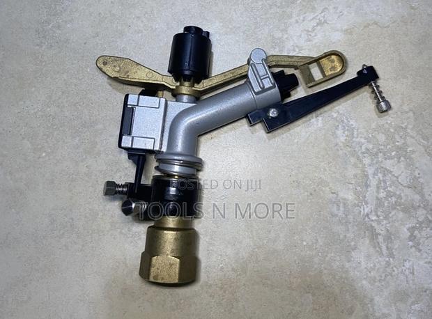 Hs25 Impact Sprinkler (Plus Tripod) 1” · Photo 3