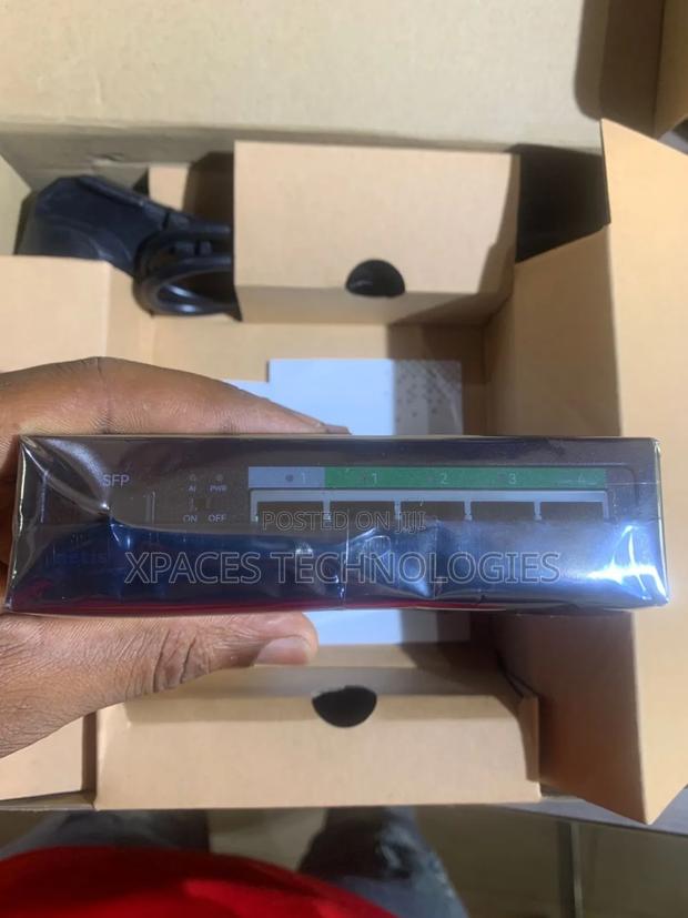 Netis 4port Poe Full Gigabit 4gbe+1gbe+1sfp Uplink)
