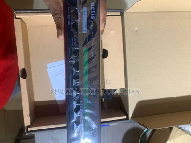 Netis 8port Poe Full Gigabit Switch (8gbe Poe+2gbe Uplink)