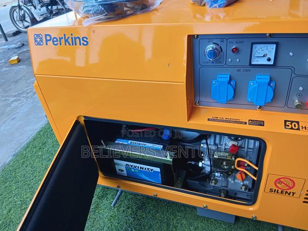 Flawless Control Generator Perkins Generator 10kva 13000w · Photo 1