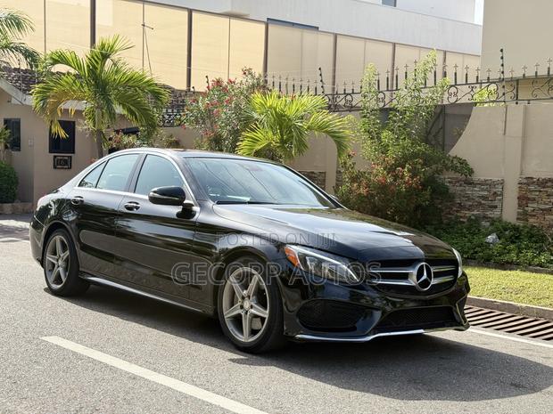 Mercedes-Benz C300 Sport 4Matic Sedan AWD (2.0L 4cyl 7A) 2017 Black