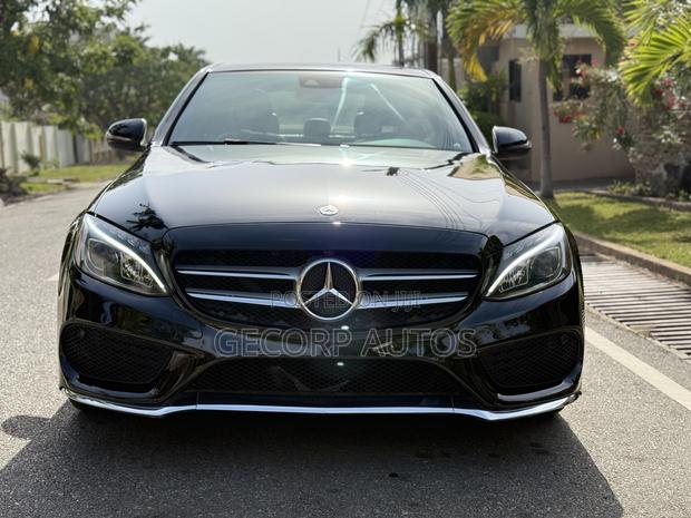 Mercedes-Benz C300 Sport 4Matic Sedan AWD (2.0L 4cyl 7A) 2017 Black