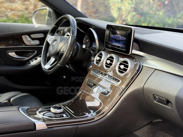 Mercedes-Benz C300 Sport 4Matic Sedan AWD (2.0L 4cyl 7A) 2017 Black