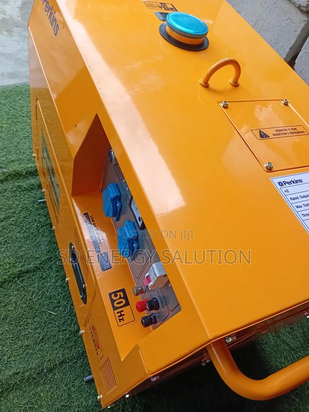 Pioneering Perkins Generator Diesel 50hz Diesel Perkins · Photo 1