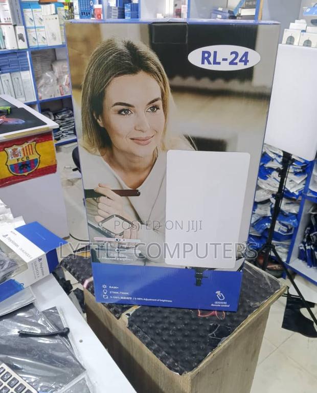 Rl-24 Studio Light · Photo 2