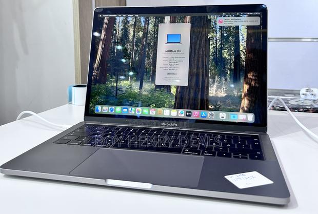 Laptop Apple MacBook Pro 2018 8GB Intel Core I5 SSD 256GB