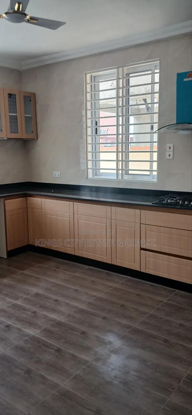 3bdrm House in Mile7-Best-Point, Achimota for rent photo 12