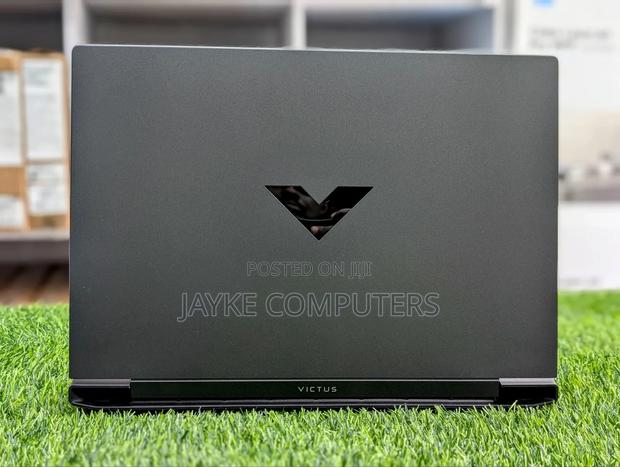 New Laptop HP Victus 15 16GB AMD Ryzen 5 SSD 512GB photo 5