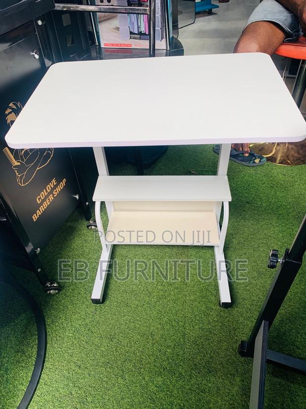 Study/Laptop Table With Wheels · Photo 4