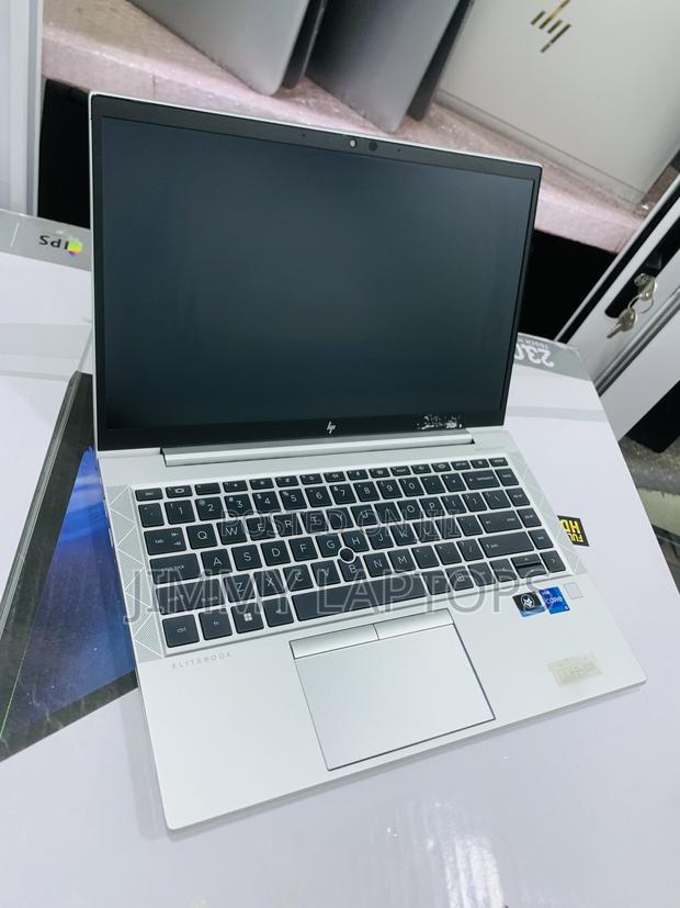 Laptop HP EliteBook 840 G8 16GB Intel Core I5 SSD 512GB photo 3