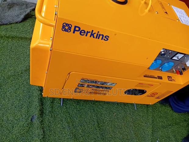 Sleek Perkins Generator 10kva Silent 50hz Diesel Perkins · Photo 1